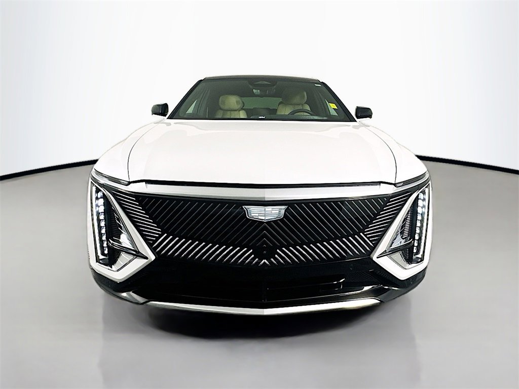 Used 2024 Cadillac LYRIQ Luxury 3 with VIN 1GYKPSRL6RZ117047 for sale in Winona, Minnesota