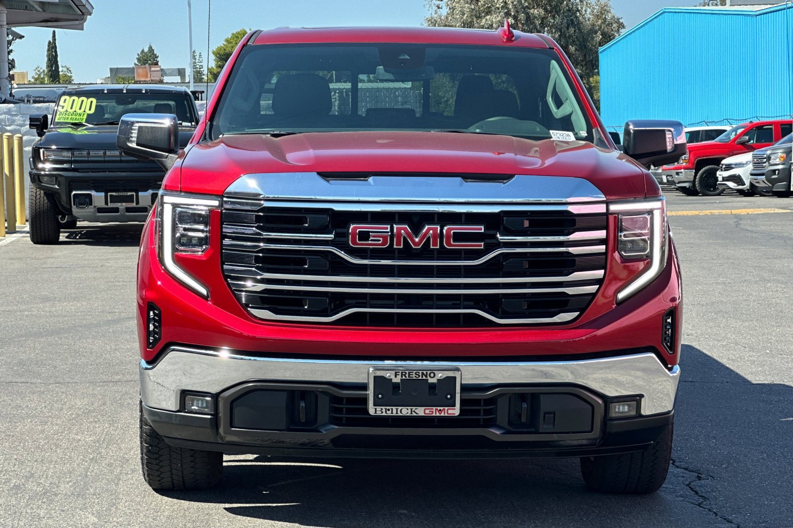 2023 Gmc Sierra SLT photo 4