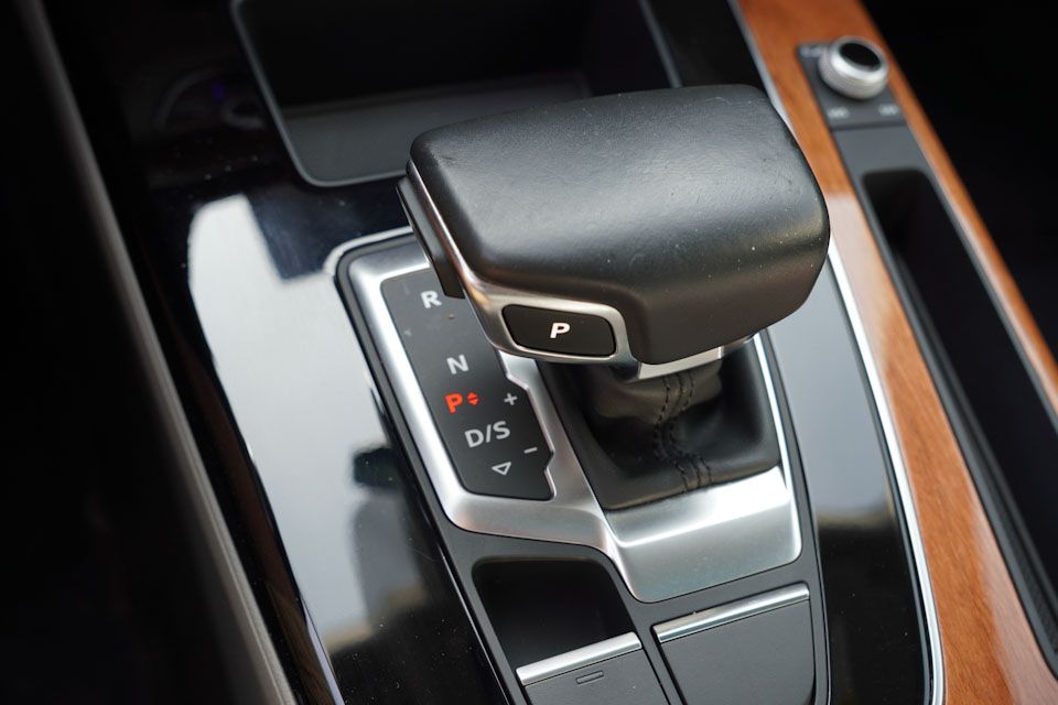 2022 Audi Q5 45 S line Premium photo 29