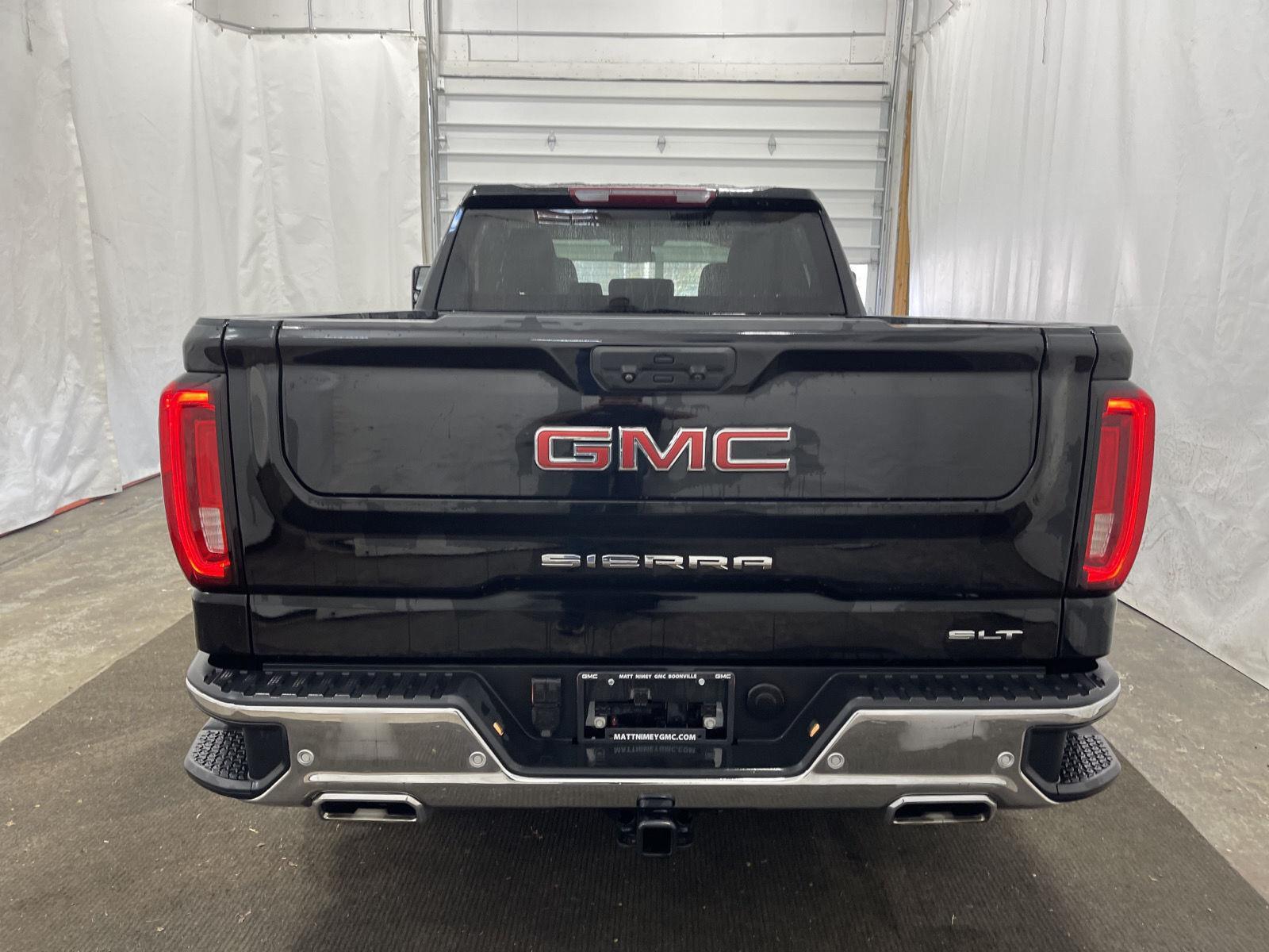 2023 Gmc Sierra 1500 SLT photo 2