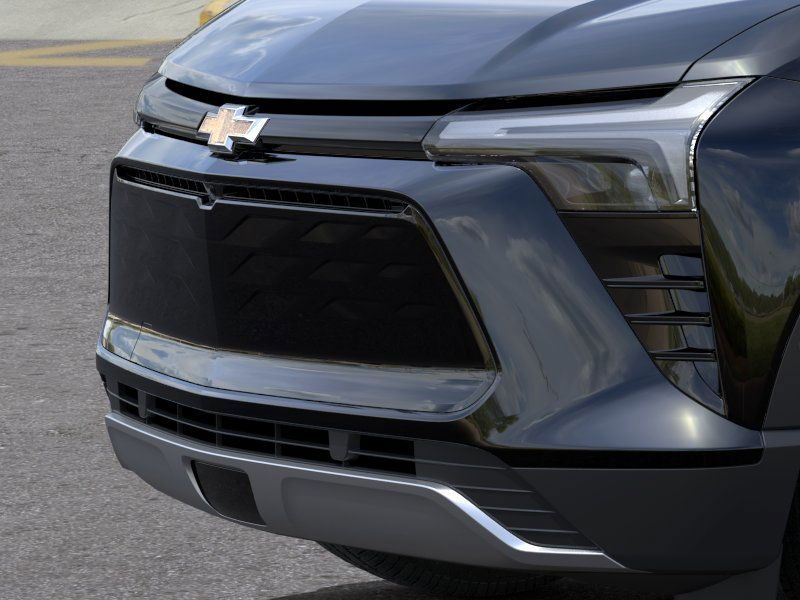 2025 Chevrolet Blazer EV photo 13
