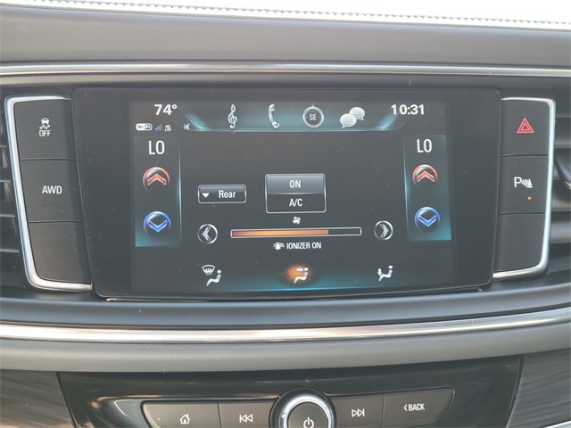 2018 Buick Enclave Essence photo 29