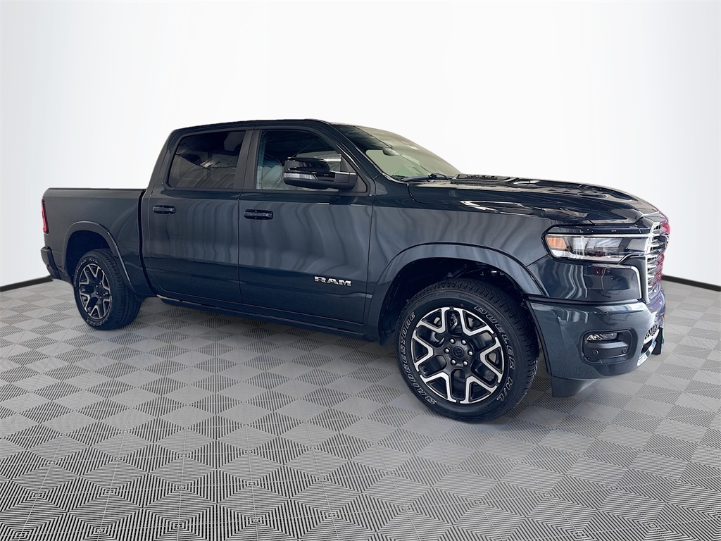2026 Ram 1500 Laramie photo 4