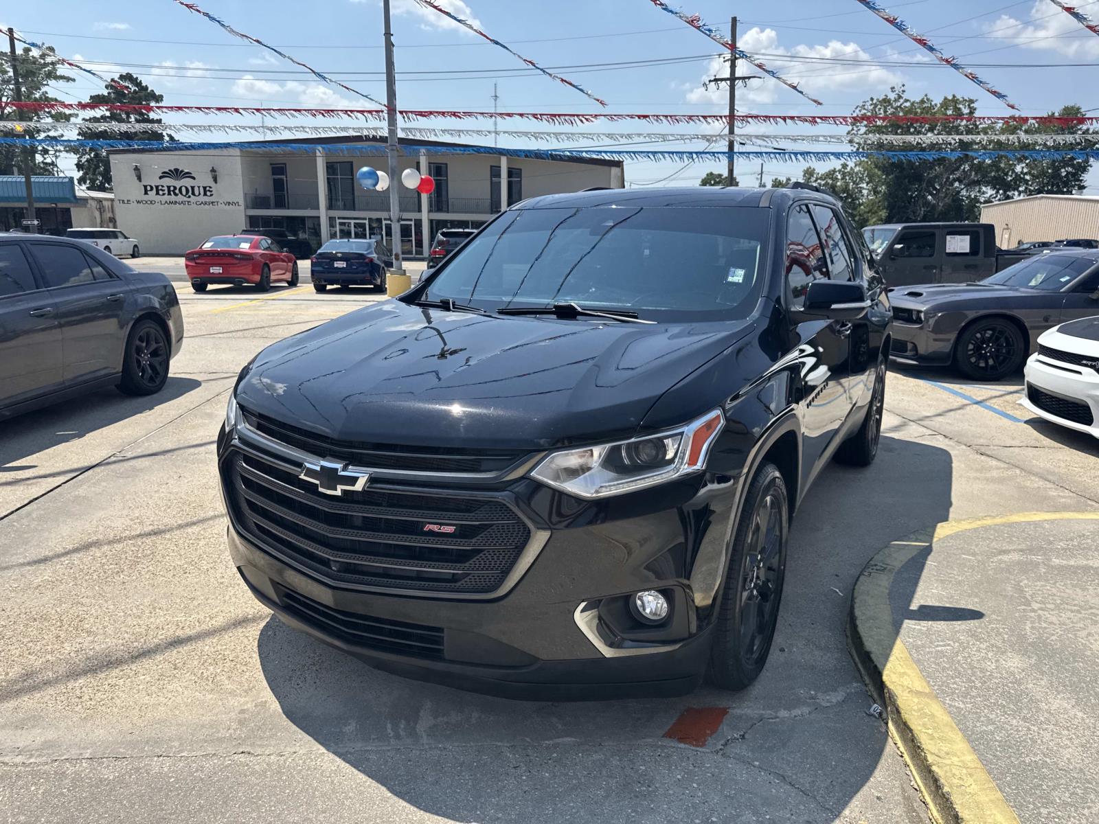 2021 Chevrolet Traverse RS photo 2