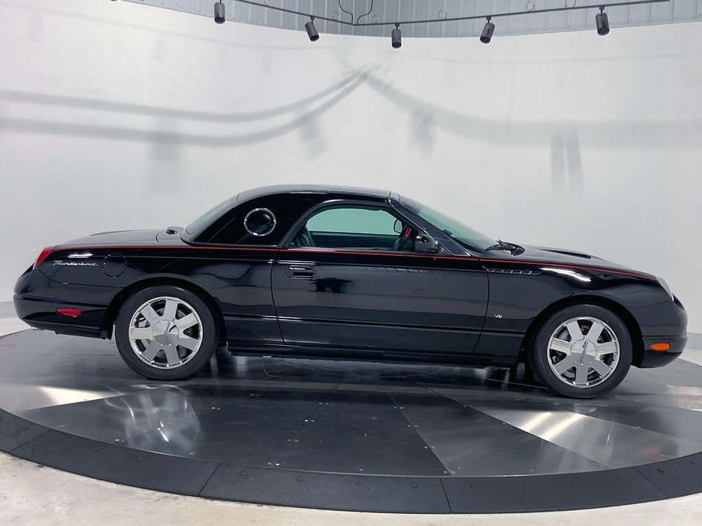 2003 Ford Thunderbird Base photo 31