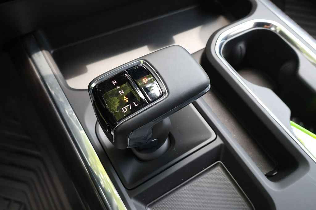 2024 Chevrolet Silverado 1500 LTZ photo 19