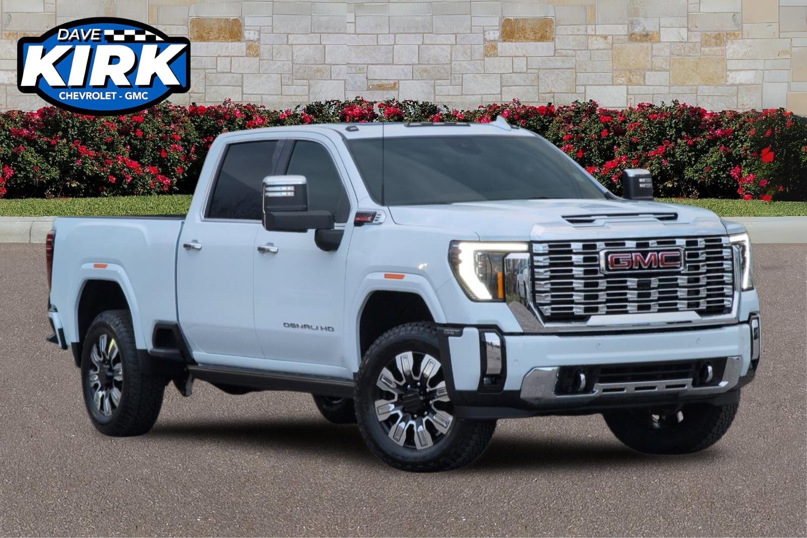 2026 GMC Sierra 2500HD Denali's photo