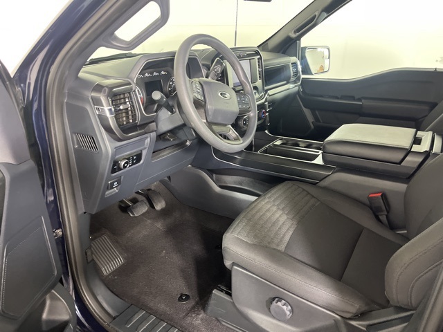 2023 Ford F-150 XL photo 11