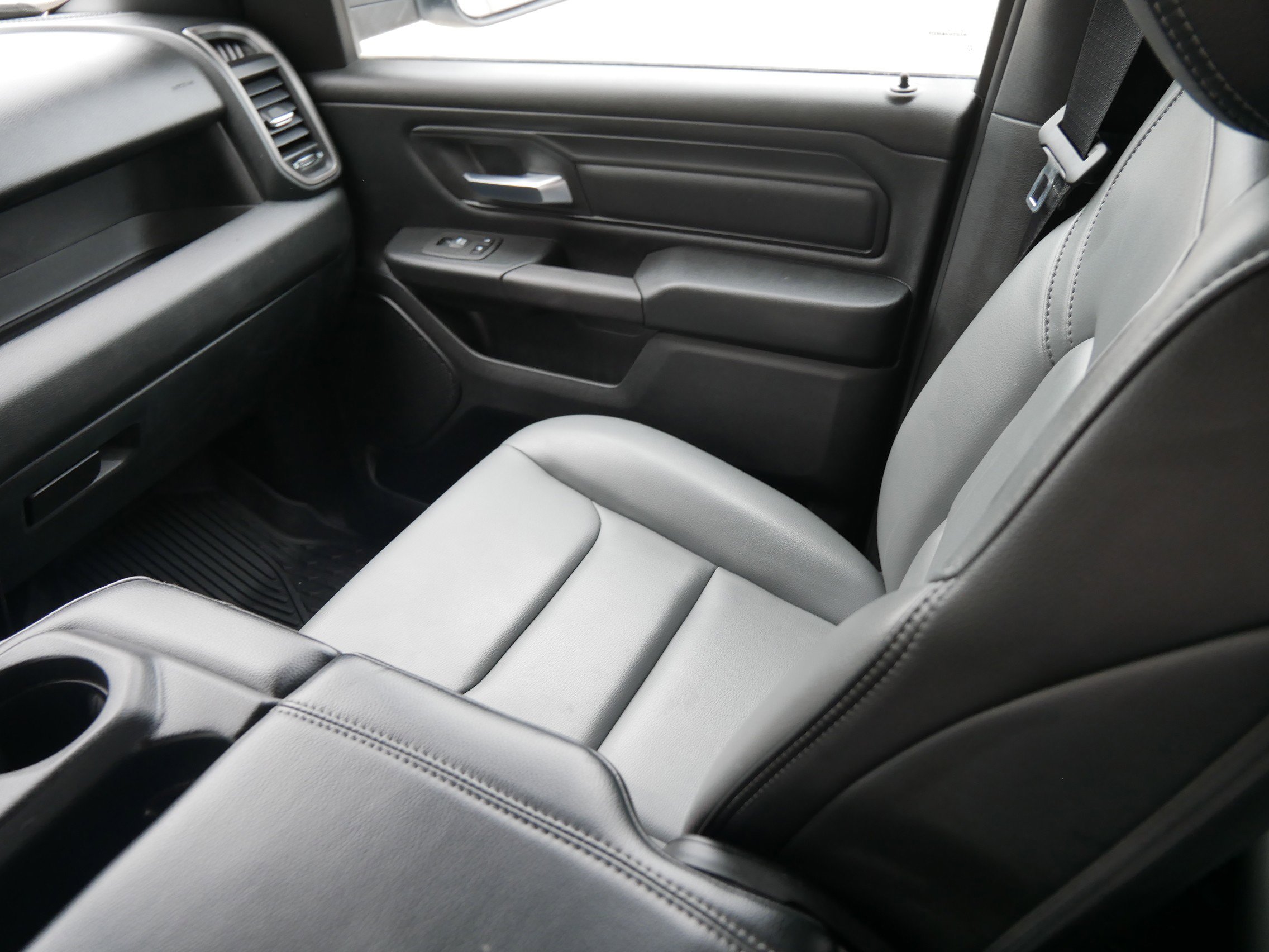 2022 Ram 1500 Tradesman photo 17