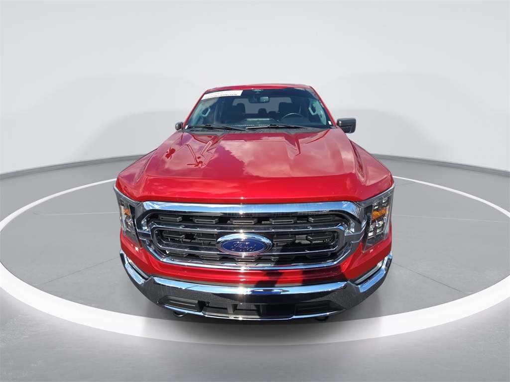 2022 Ford F-150 XLT photo 3
