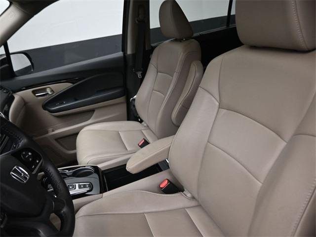 2019 Honda Pilot Touring photo 31