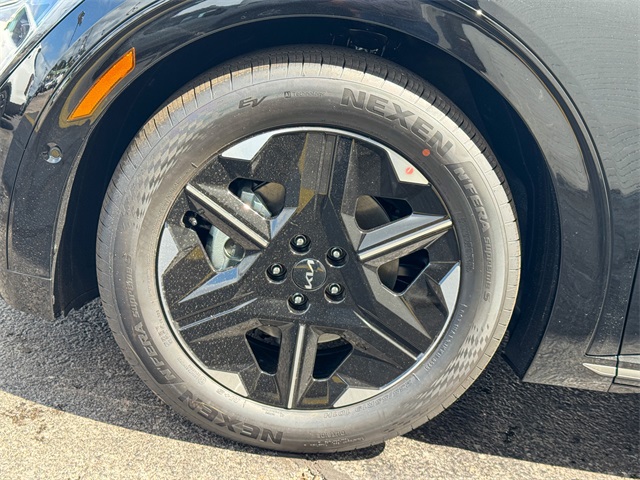 2025 Kia EV6 Wind photo 12