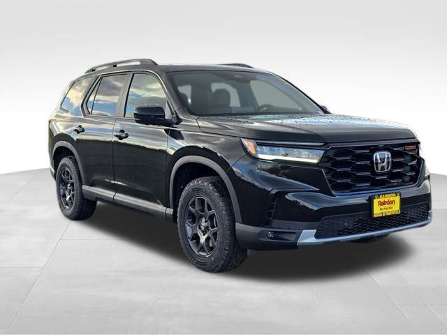 2025 Honda Pilot TrailSport's photo