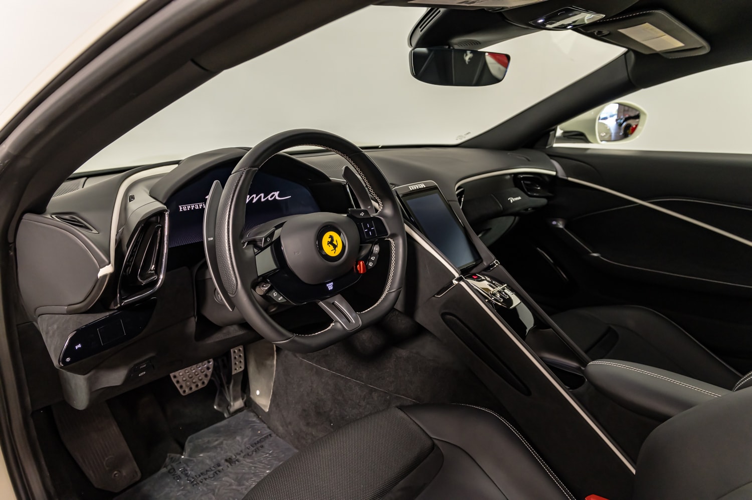 2022 Ferrari Roma photo 15