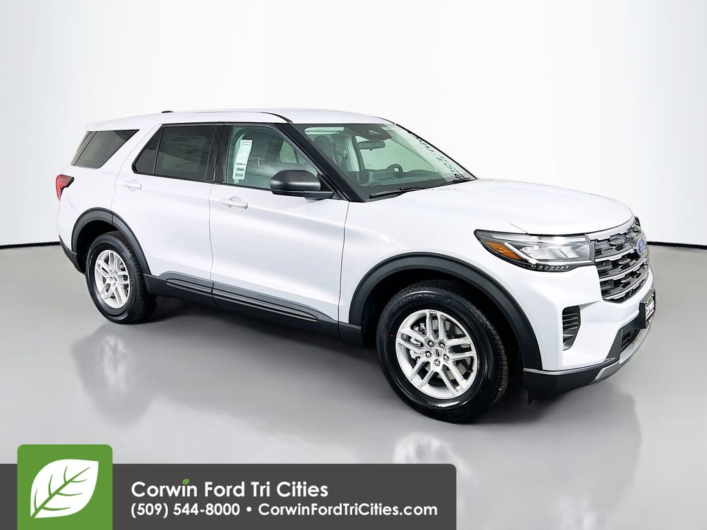2026 Ford Explorer Active's photo