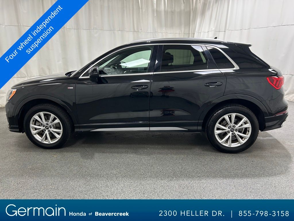 2022 Audi Q3 Premium S line photo 4