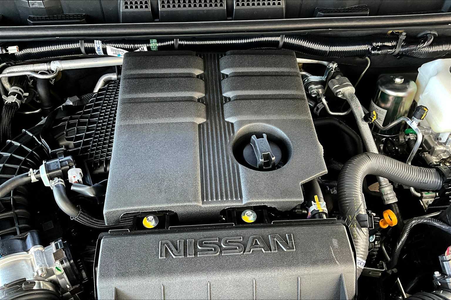 2025 Nissan Frontier SV photo 15