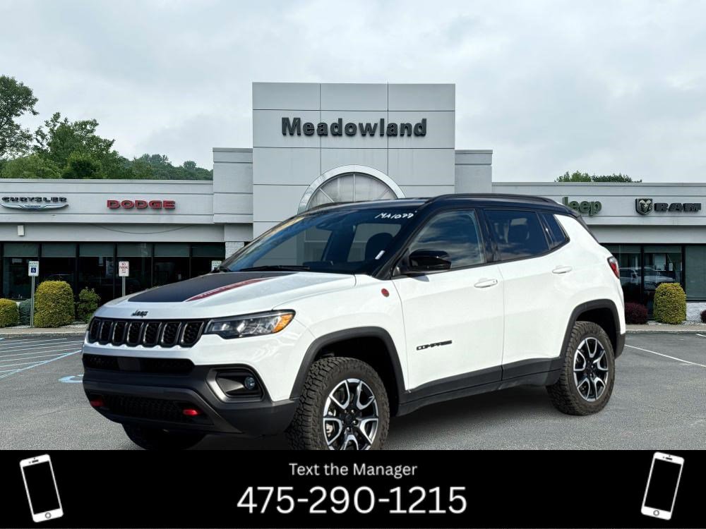 2024 Jeep Compass Trailhawk's photo
