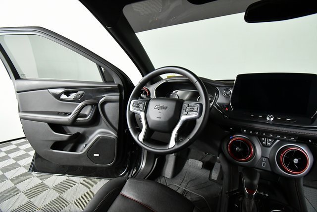 2023 Chevrolet Blazer RS photo 18