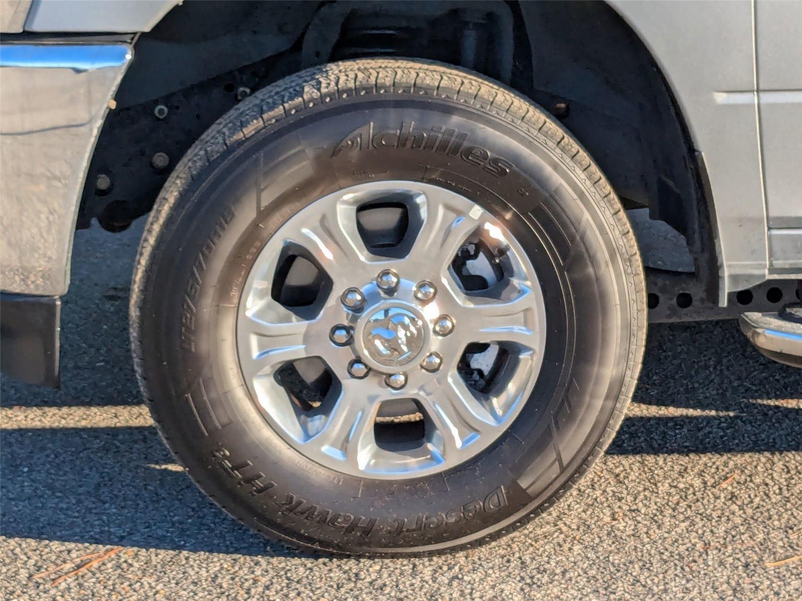 2024 Ram 2500 Big Horn photo 3