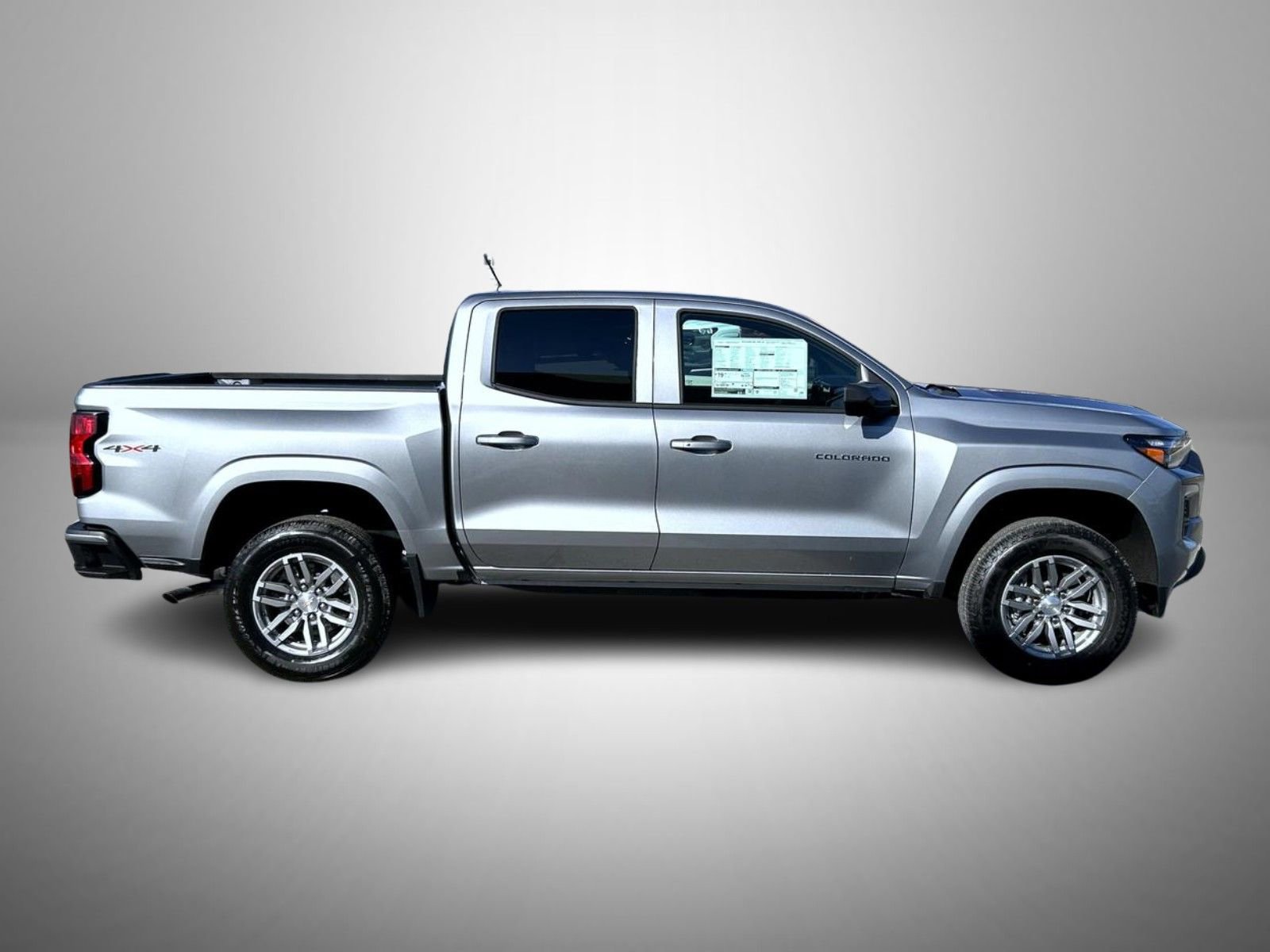 2026 Chevrolet Colorado LT photo 4