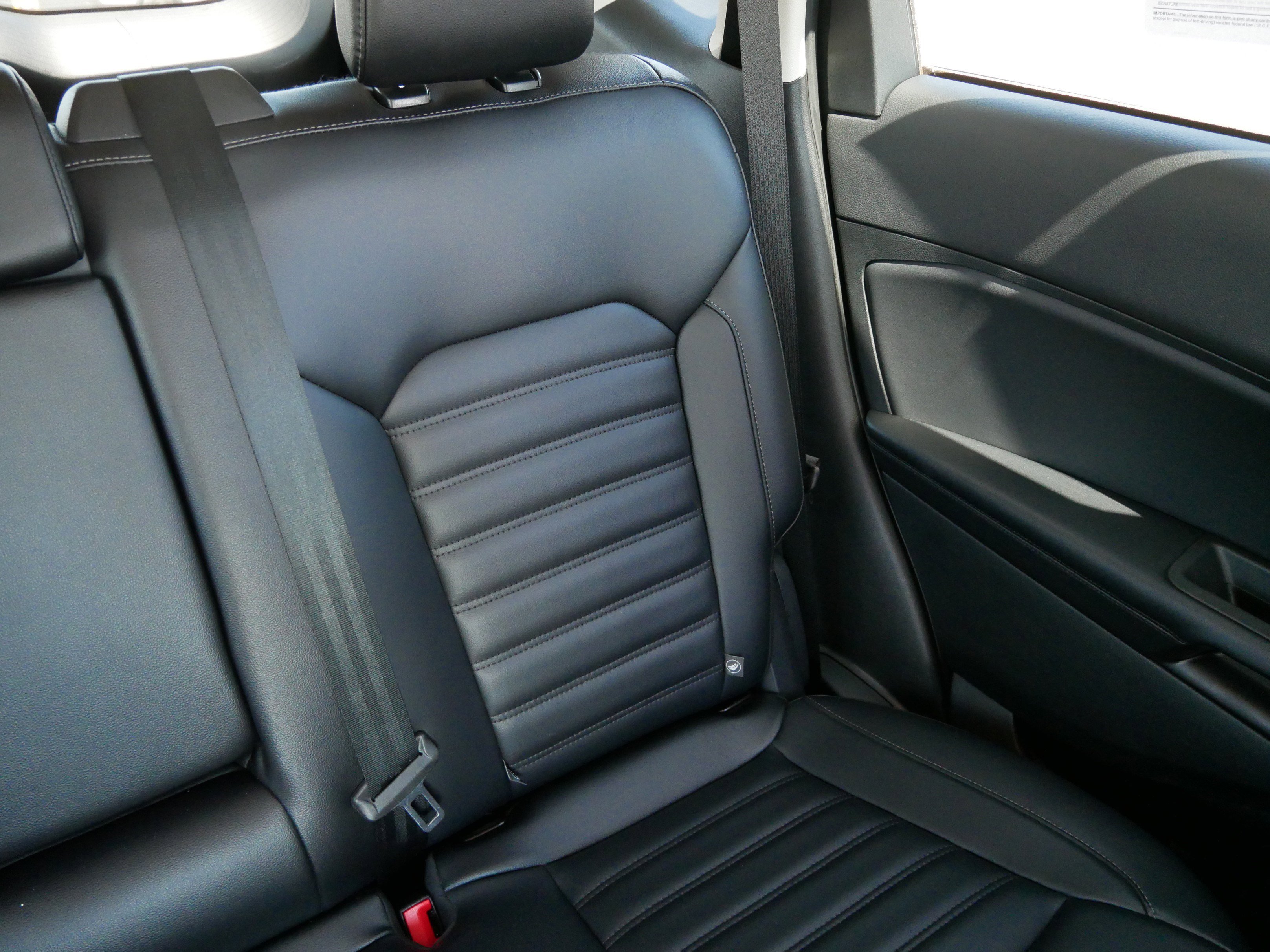 2024 Ford Edge SEL photo 14