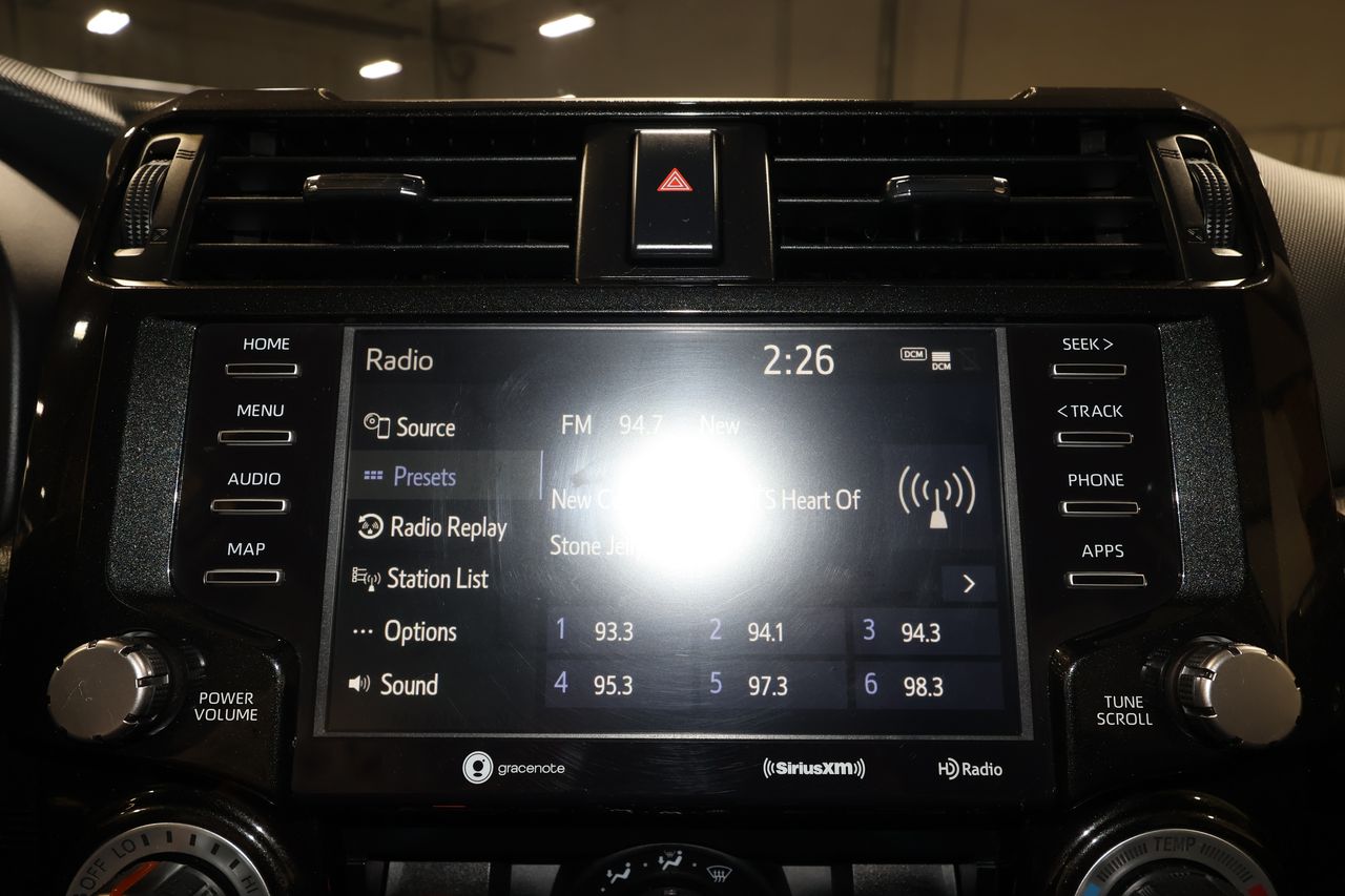 2024 Toyota 4Runner TRD Off-Road Premium photo 12
