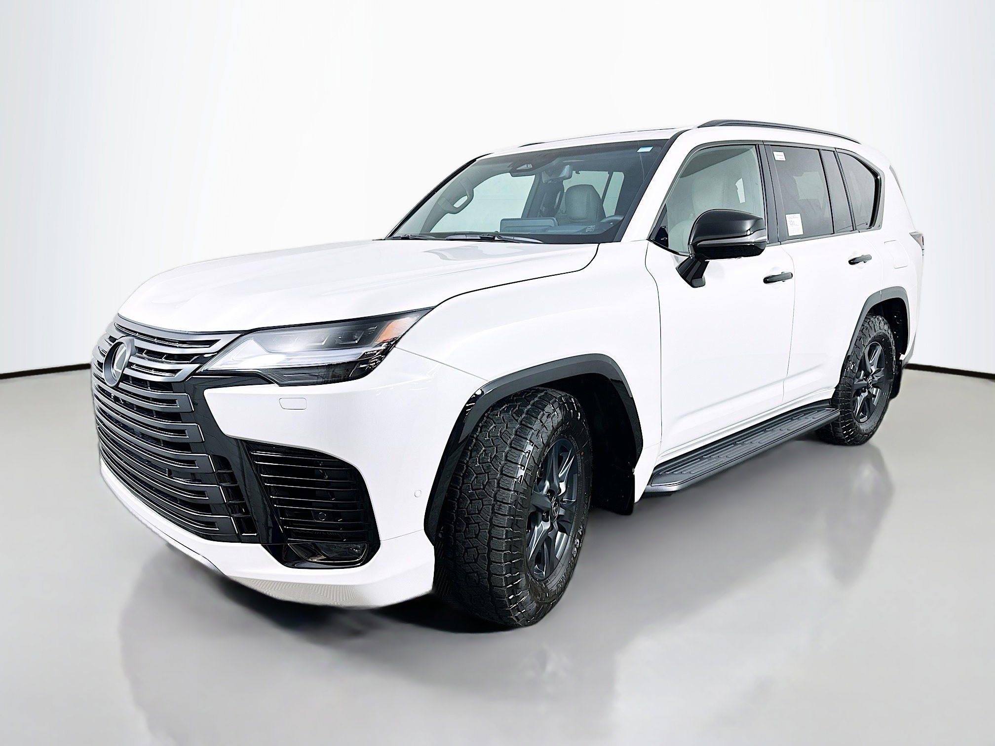 2025 Lexus LX photo 3