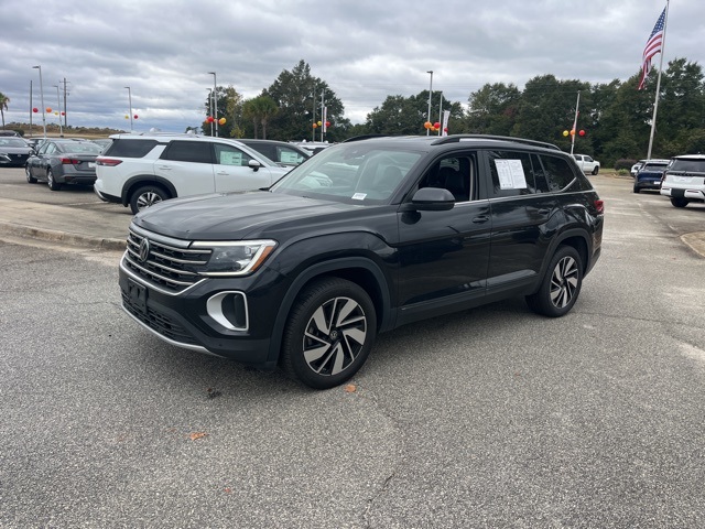 2024 Volkswagen Atlas SE Technology photo 3