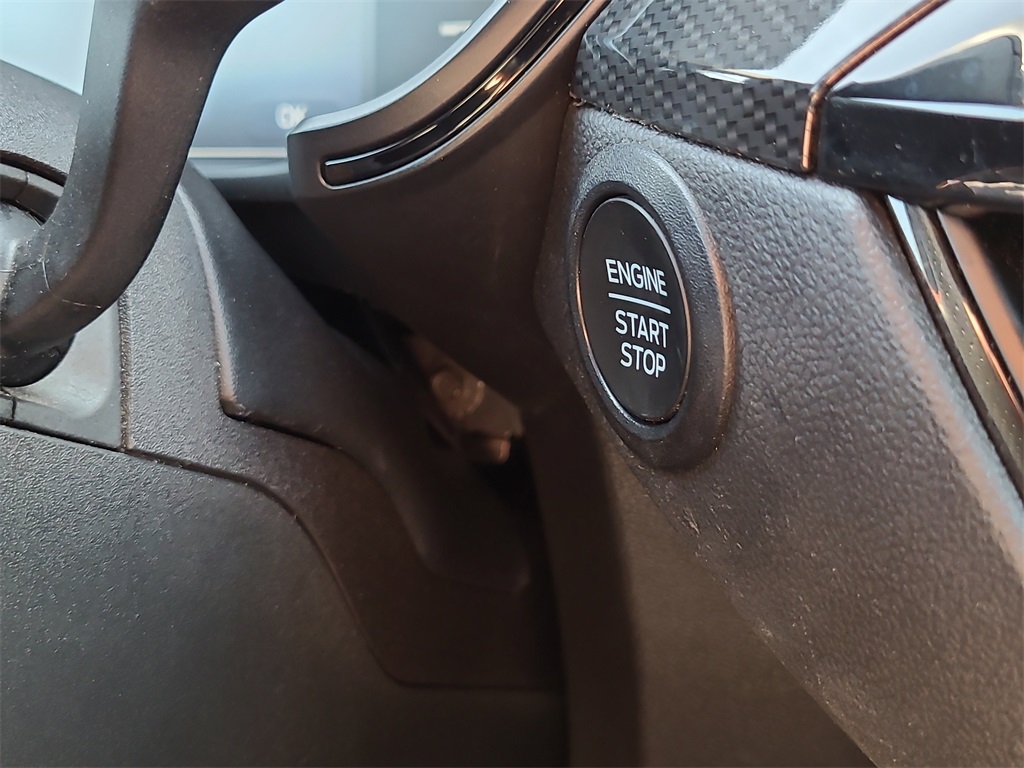 2024 Ford Escape ST-Line photo 27