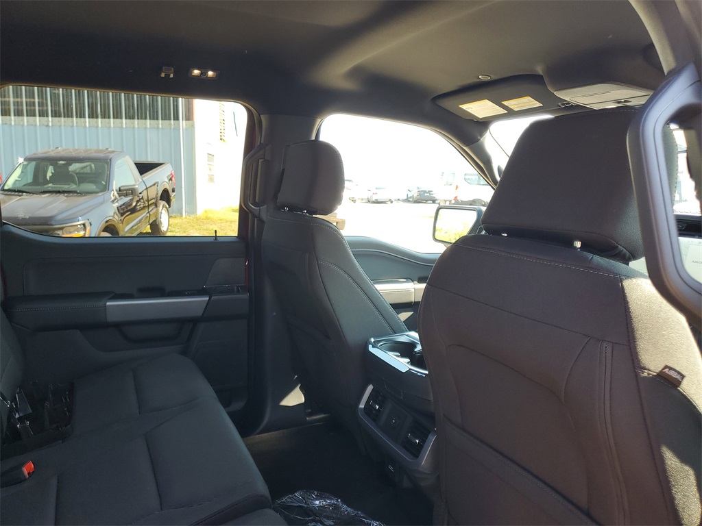 2025 Ford F-150 XLT photo 26