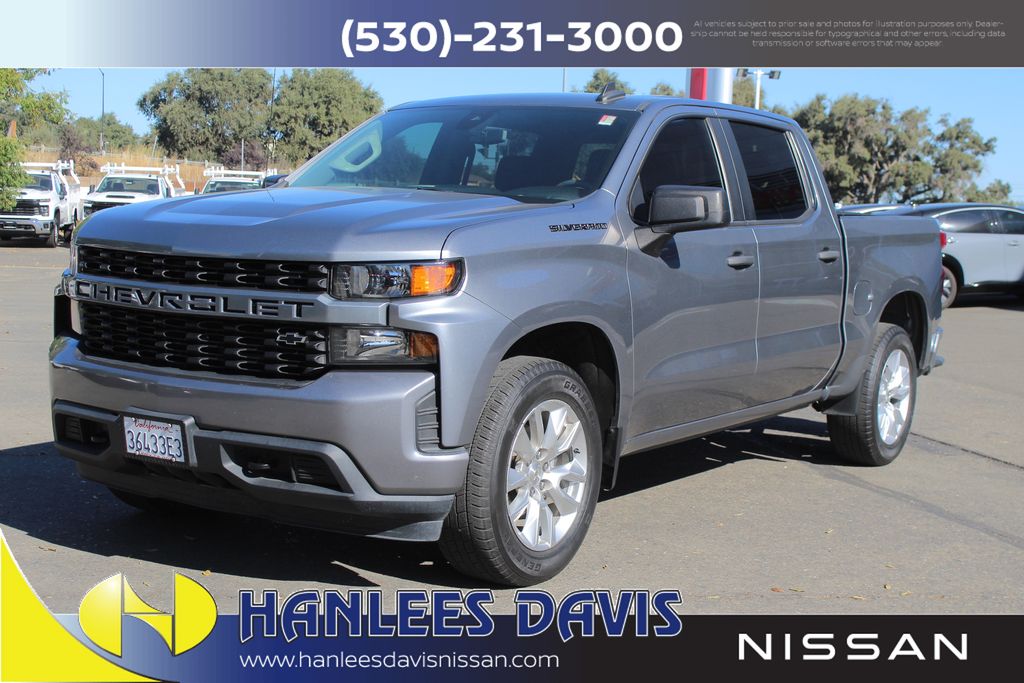 2021 Chevrolet Silverado 1500 Custom photo 2