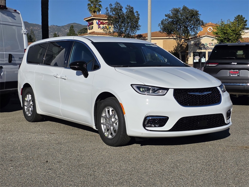 2026 Chrysler Pacifica