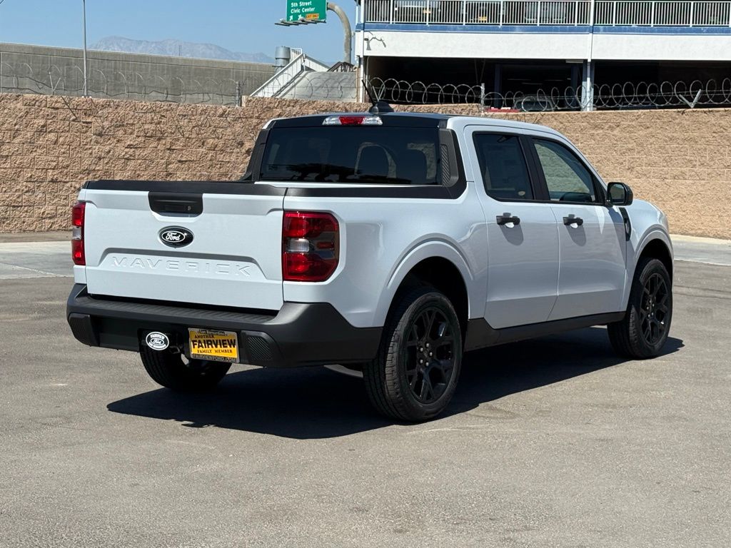 2025 Ford Maverick XLT photo 4