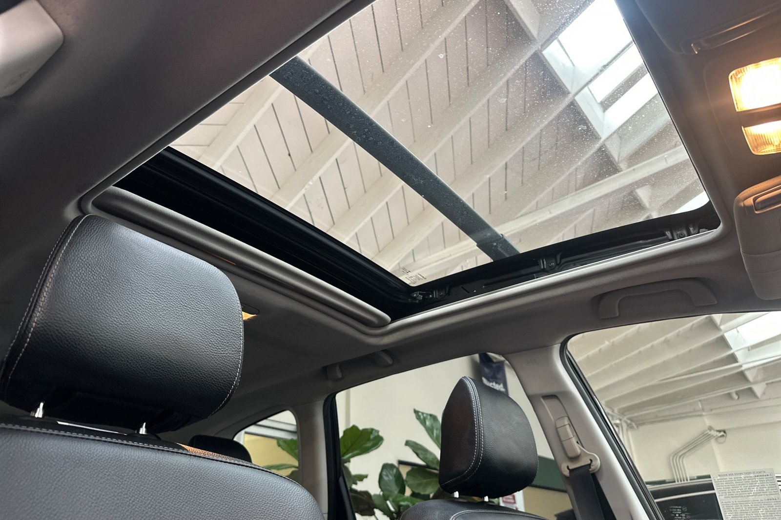 2015 Subaru Forester 2.0XT Premium photo 18