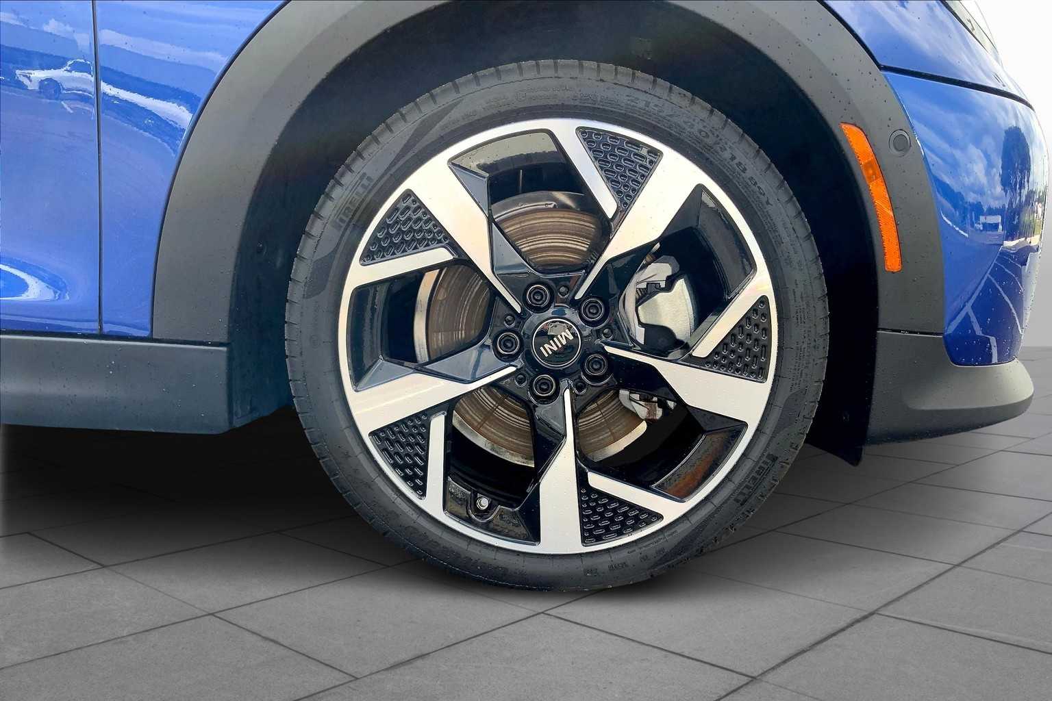 2025 Mini Cooper 4 Door Hardtop S photo 10