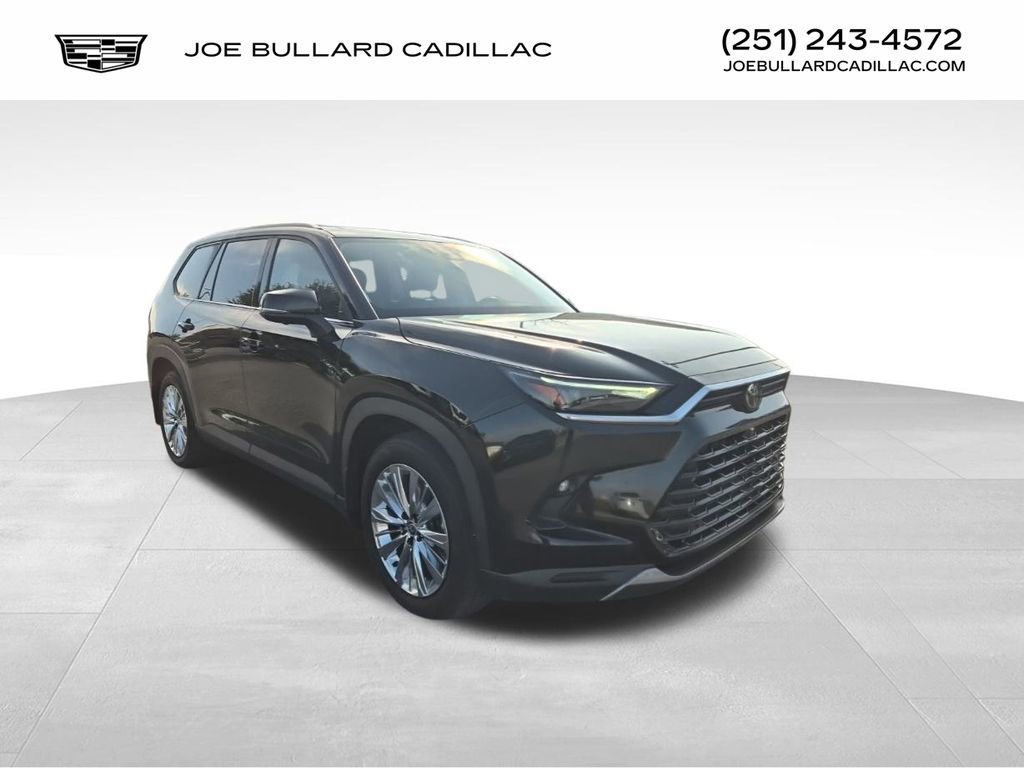 2024 Toyota Grand Highlander Platinum's photo