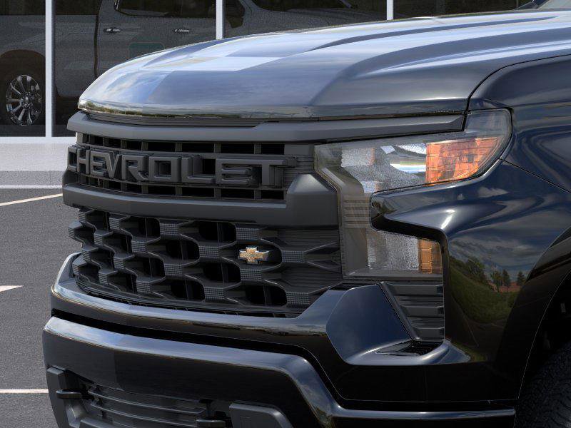 2025 Chevrolet Silverado 1500 Custom photo 14