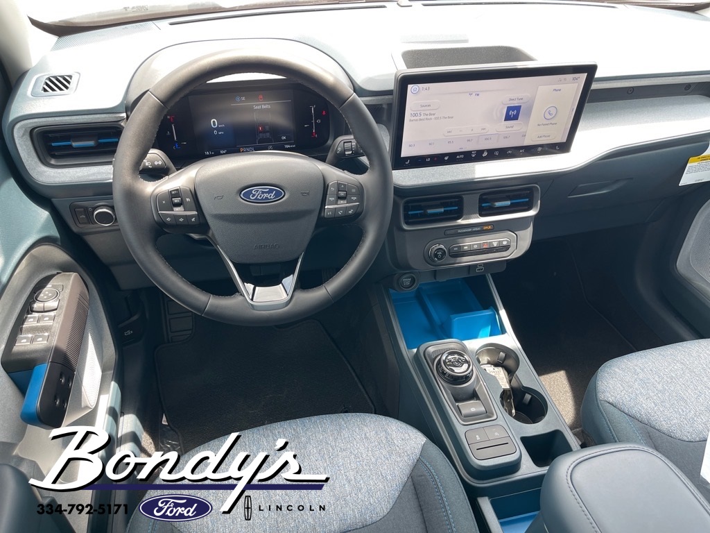 2025 Ford Maverick XLT photo 3