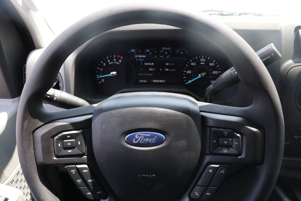 2026 Ford E-450 photo 13