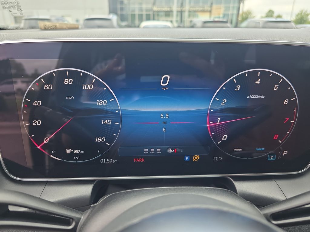 2025 Mercedes Benz GLC 300 photo 17