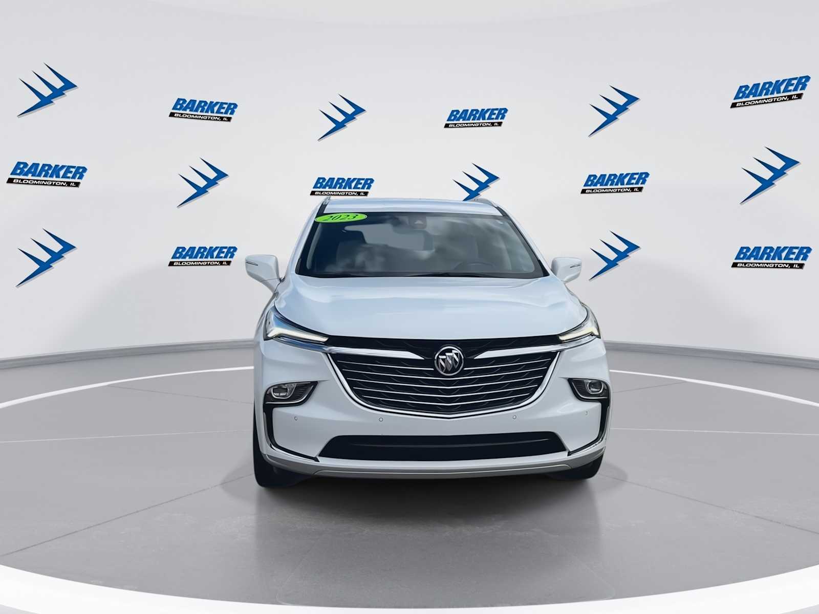2023 Buick Enclave Essence photo 2