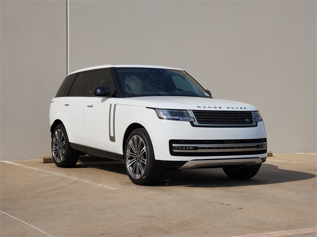 2025 Land Rover Range Rover SE photo 2