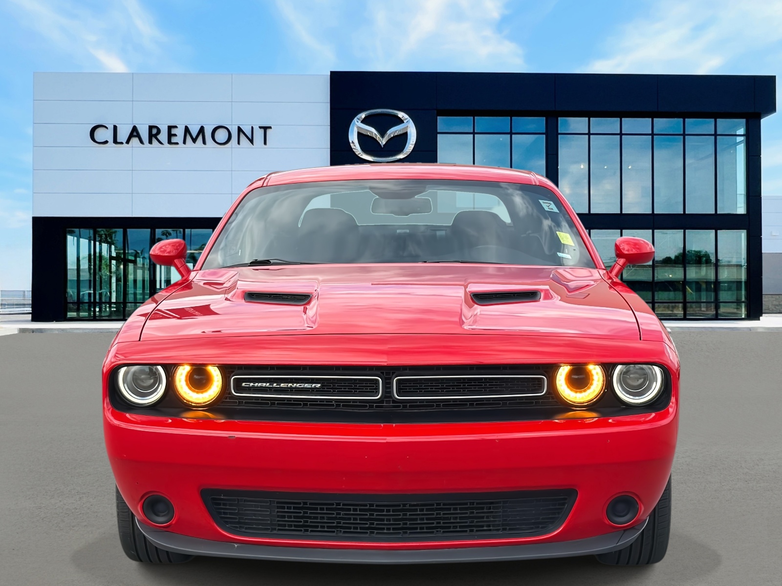 2023 Dodge Challenger SXT photo 2