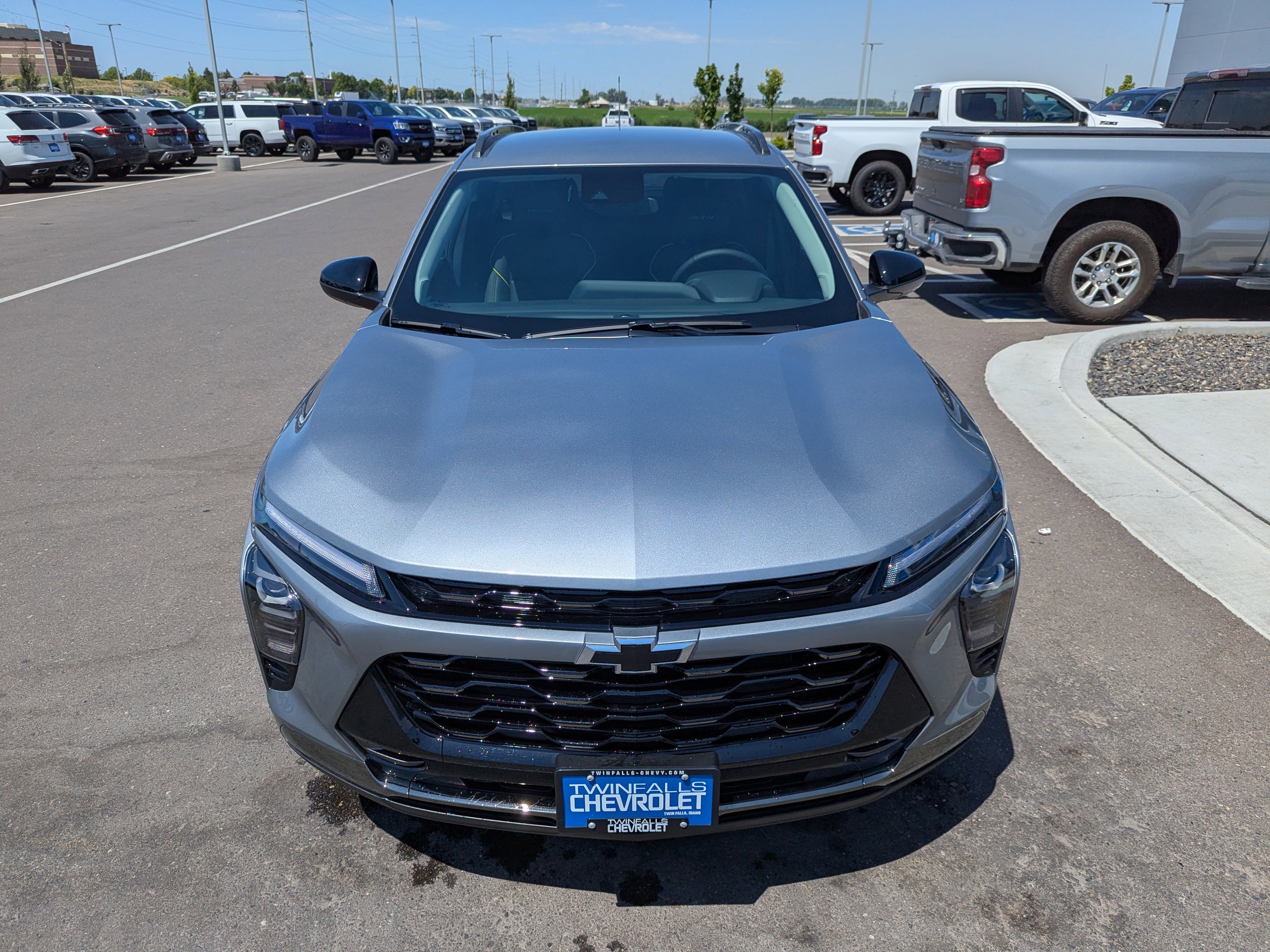 2025 Chevrolet Trax ACTIV photo 3