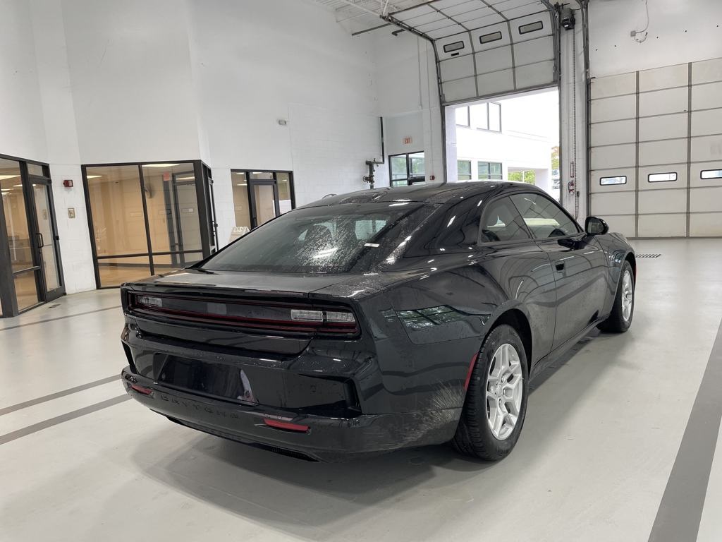 2025 Dodge Charger R/T photo 5