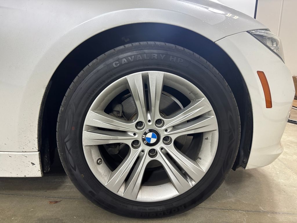 Used 2016 BMW 3 Series 320i with VIN WBA8E1G58GNT36324 for sale in Montgomery, AL