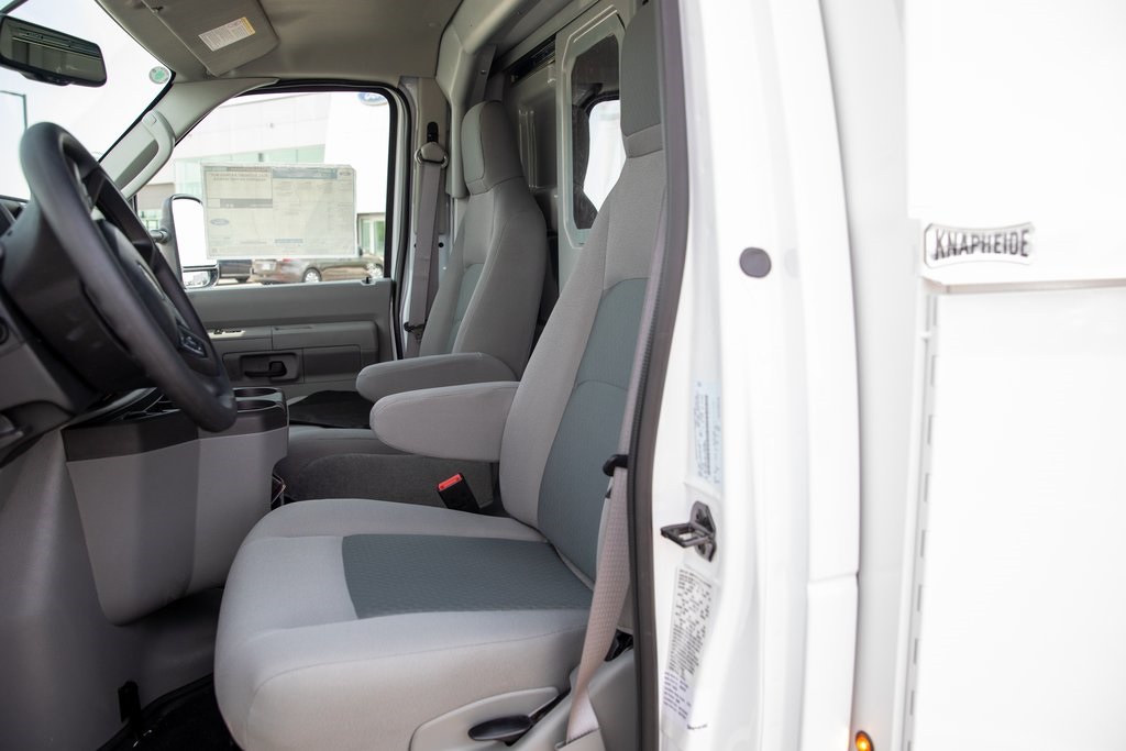 2026 Ford E-350 Base photo 31