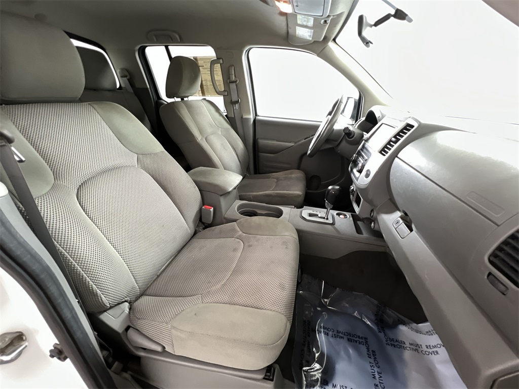 2021 Nissan Frontier SV photo 21