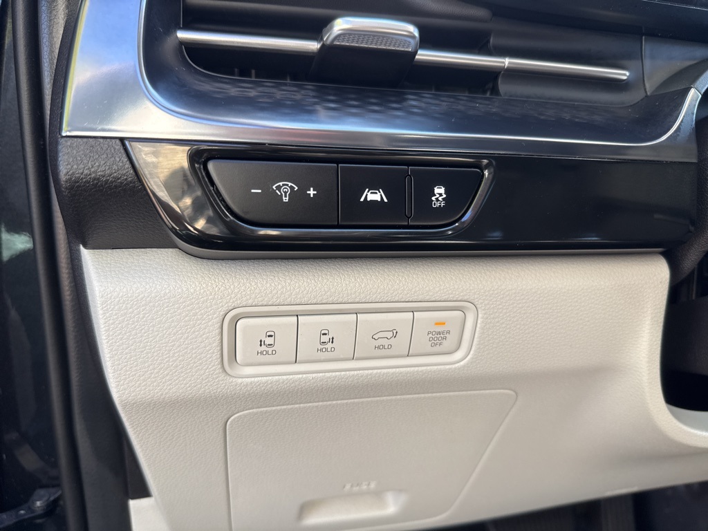 2024 Kia Carnival SX Prestige photo 37